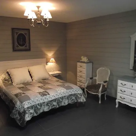 Couette-café Les Belles Epoques - Proche Puy Du Fou 3*